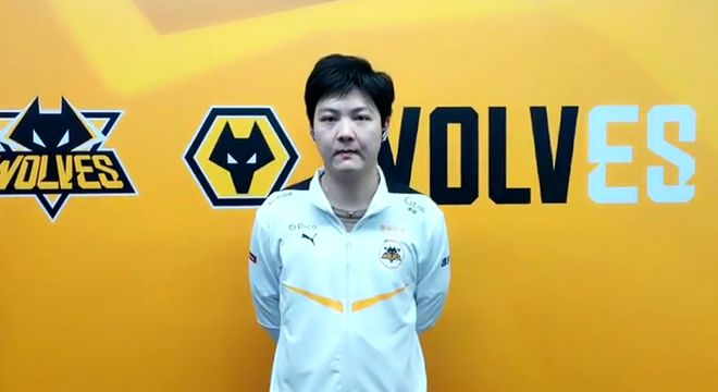 Kakao Viego 完全击败 Leyan ，Qianjue Xiaocaobao 变成了血泵， Puff 战队首先拿到了赛点