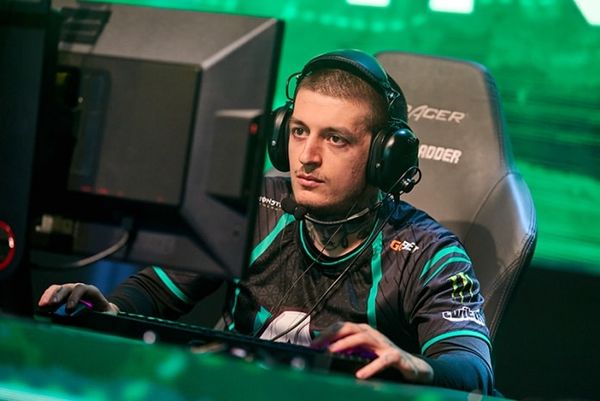 G2, FaZe, Legacy , 和 FURIA Esports 在 FISSURE Playground 2 开局获胜